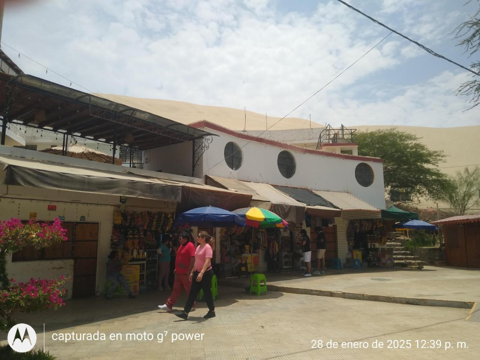 Hospedaje Snack Bar Titanic Hotel Ica Exterior photo